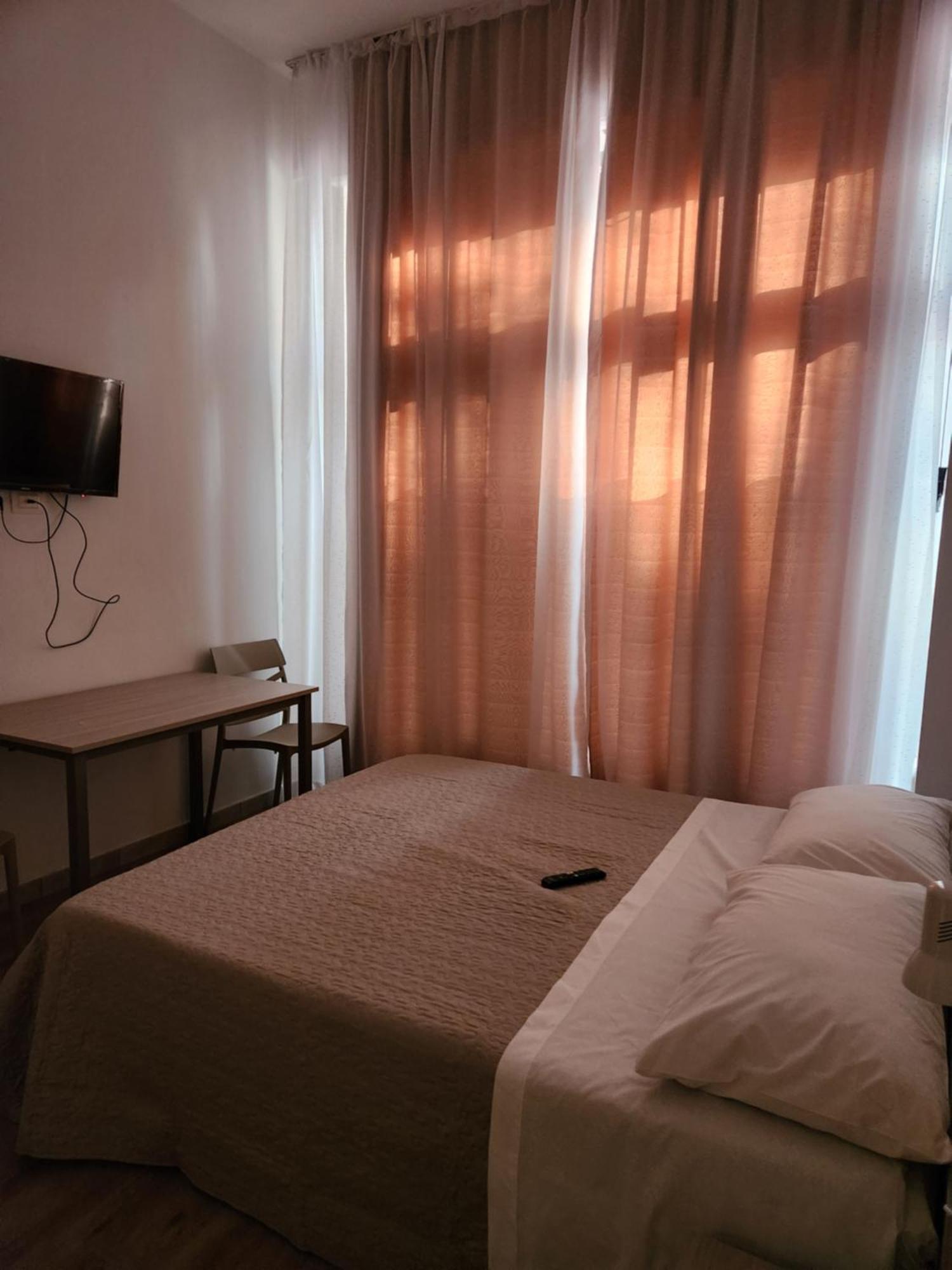 Casa Roxana Hotel Turijn Buitenkant foto
