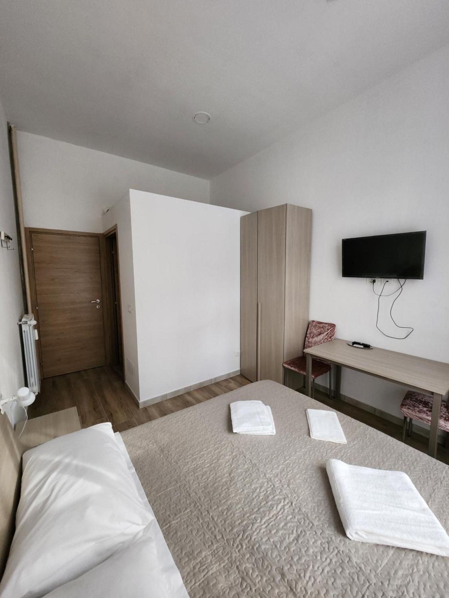 Casa Roxana Hotel Turijn Buitenkant foto